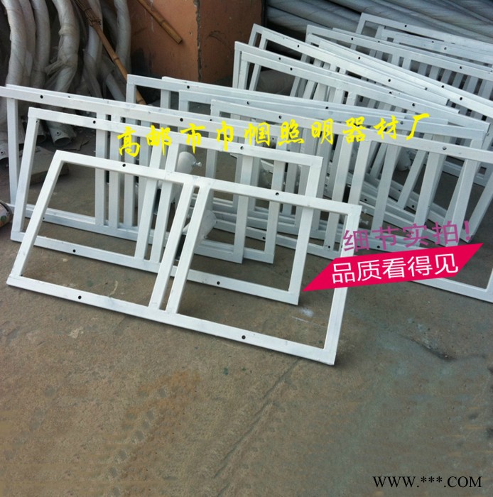 **供貨商30瓦太陽能路燈農村小路燈6米庭院led30W12V太陽能路燈