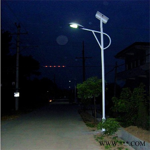 太陽能路燈，6米太陽能路燈，太陽能路燈廠，6米太陽能路燈價格， 太陽能LED路燈 華強太陽能路燈HQ-6