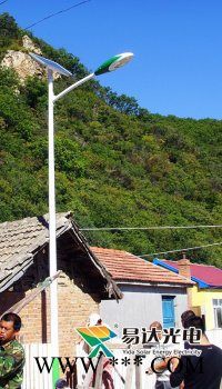 易達太陽能路燈、高桿燈、景光燈，草坪燈，殺蟲燈