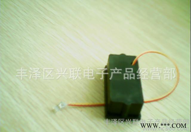 太陽能燈,太陽能塑料小管燈,太陽能草坪燈,太陽能草地燈