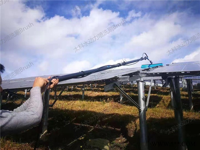Solar-Brush太陽能電池板清洗