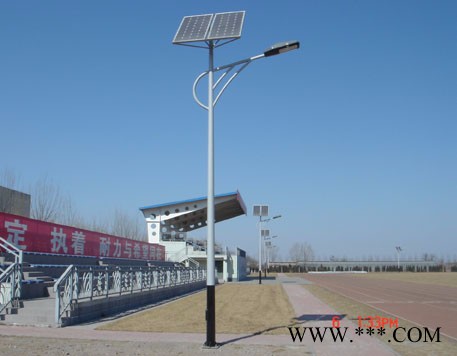 蘭州太陽能路燈廠家特價_河南庭院燈廠家  星月照明