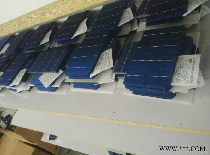 山西介休市/昔陽縣不銹鋼太陽能庭院燈草坪燈廠家供應(yīng)