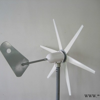 供應一臺起批垂直軸風力發電機