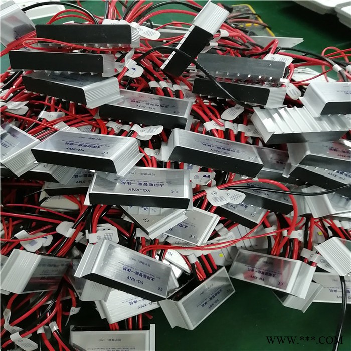 英光YG-XNY 路燈控制器 農(nóng)村路燈維修控制器 鋰電池控制器 歡迎咨詢