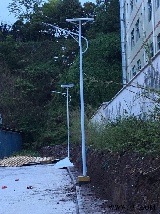 璀璨   太陽(yáng)能路燈批發(fā) 新農(nóng)村光伏路燈 戶外LED道路燈照明廠家