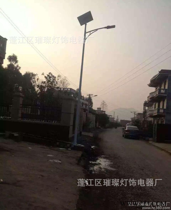 璀璨  專(zhuān)業(yè)太陽(yáng)能路燈廠家，主營(yíng)太陽(yáng)能路燈 光伏路燈制造商