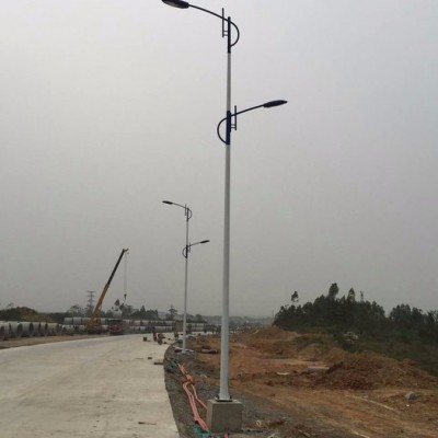 璀璨 廣東中山鋰電池太陽(yáng)能路燈廠家訂購(gòu) 直銷(xiāo)高品質(zhì)大功率LED路燈 節(jié)能led路燈