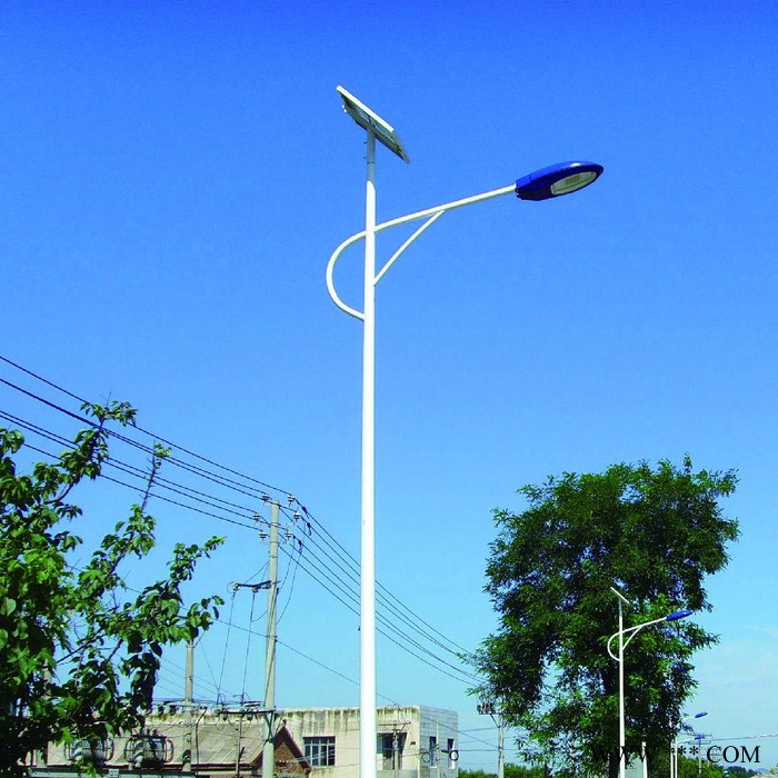 江蘇豐澤照明電器有限公司專業生產5米太陽能路燈太陽能路燈控制器生產廠家江蘇豐澤照明電器有限公司